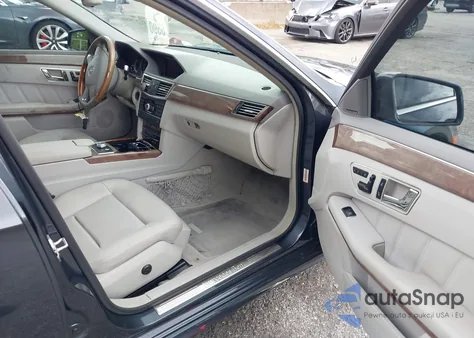2011 Mercedes-Benz E 350 из США, поврежденный, VIN WDDHF5GB2BA474976